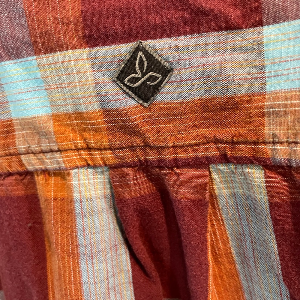 prAna Ecto SS Men’s XL short sleeve Button up plaid western shirt burgundy blue - Picture 8 of 8